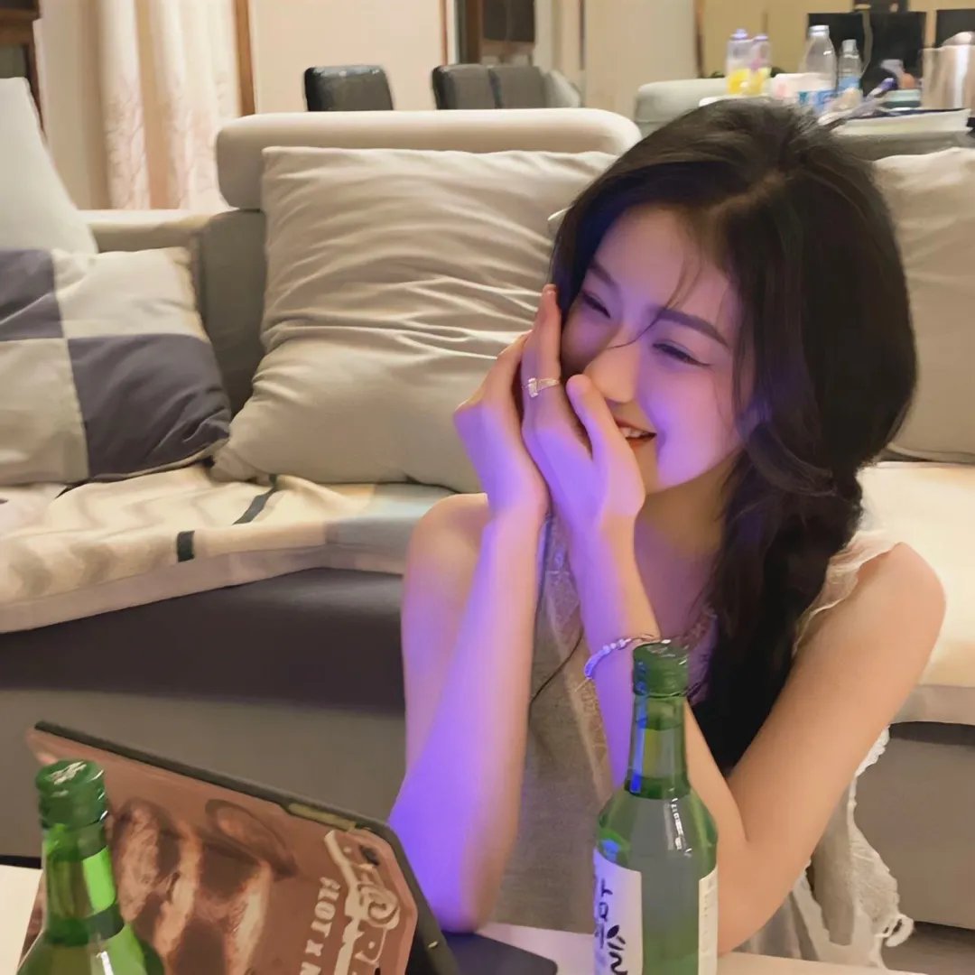 风流艳妇